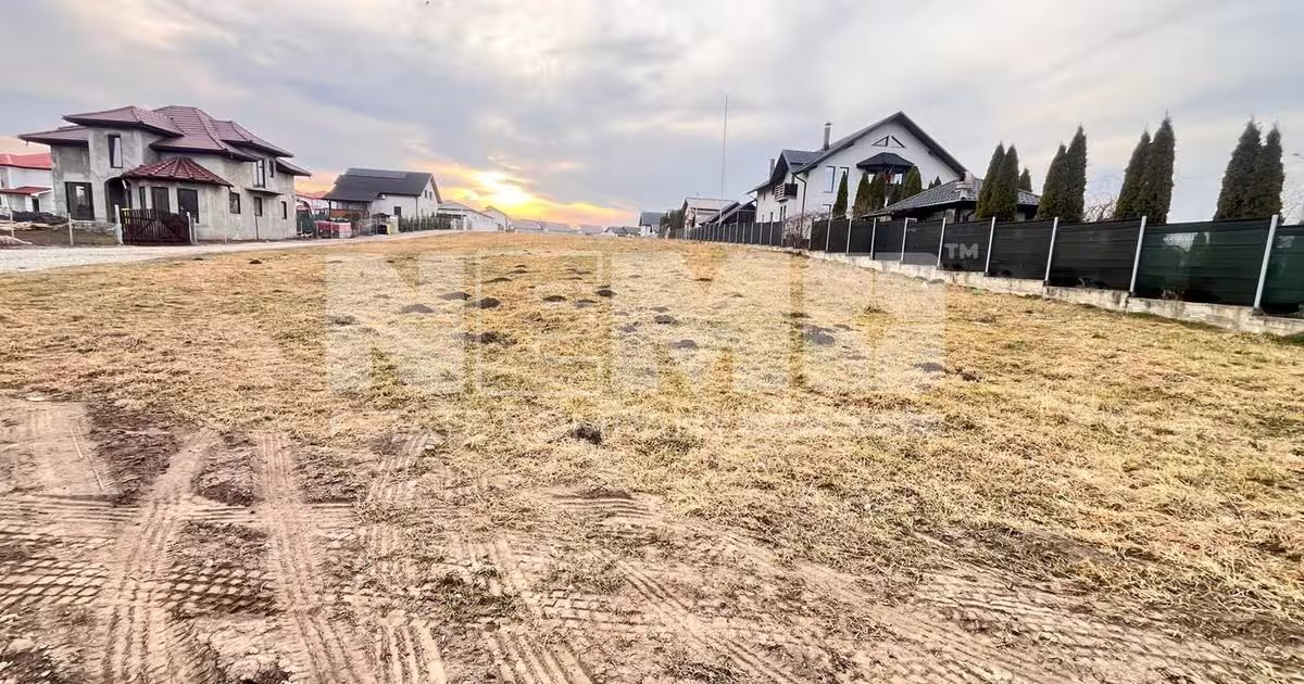 Teren Construcții intravilan de 1663 mp, în Șcheia