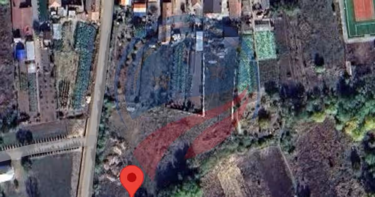 Teren Construcții intravilan de 900 mp, în Secui