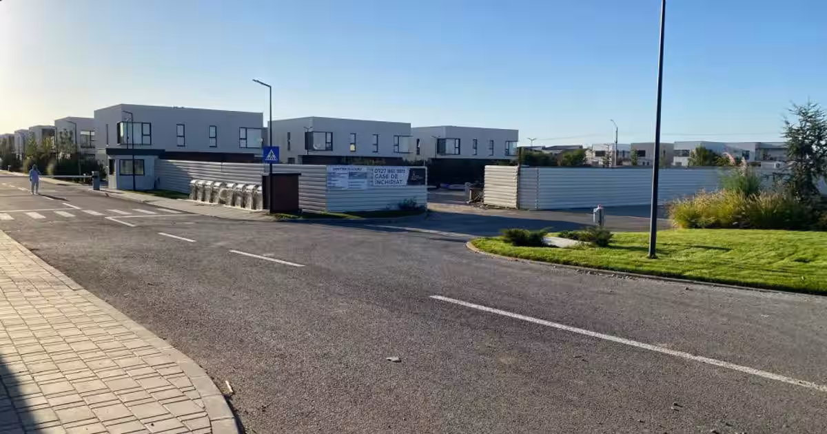 Teren intravilan cu potential! 11900 mp, DJ200, A0, A3, DJ 100, Tunari, IF