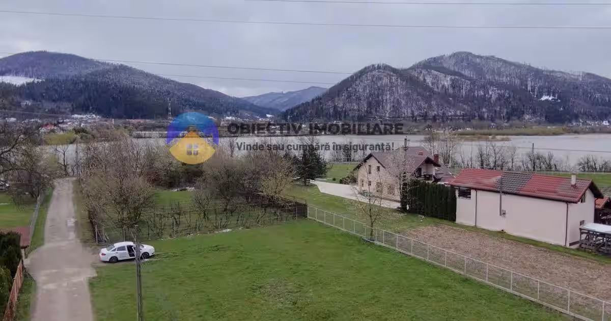 Teren deosebit in apropiere de lac com.Alexandru cel Bun  - Vaduri