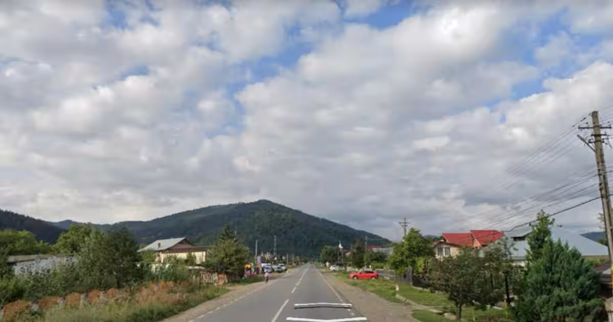 Teren Construcții intravilan de 855 mp, în Vaduri