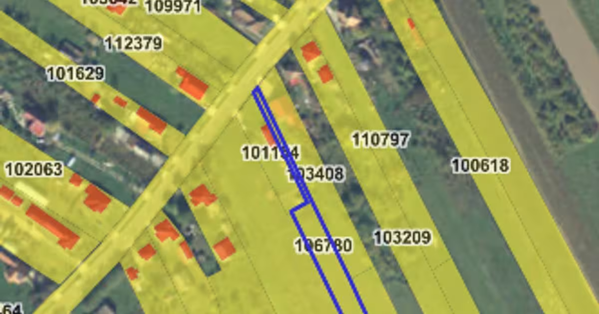 Teren Construcții intravilan de 1373 mp, în Viile Satu Mare