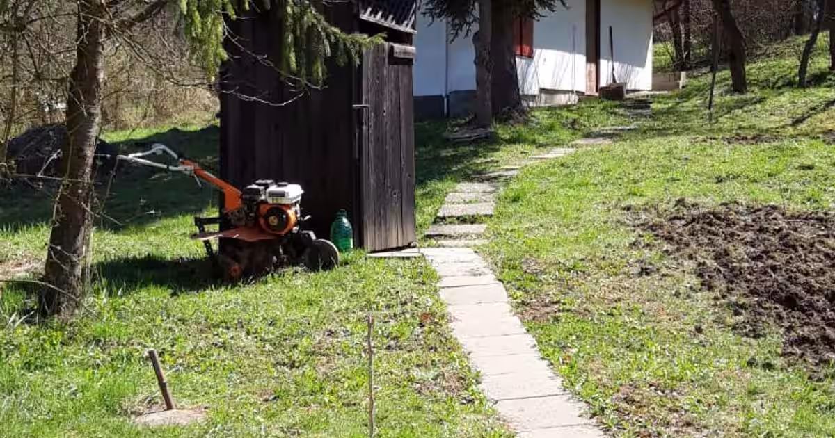 Teren intravilan de 1500 mp, în Câmpu Cetății