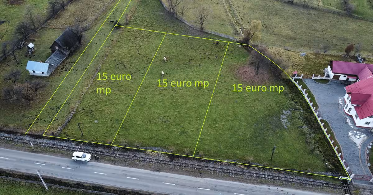 Teren intravilan de 30895 mp, în Vatra Moldoviței