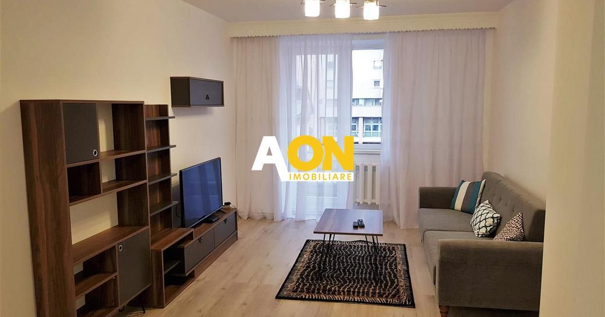 Apartament decomandat cu 3 camere în zona Central, Alba Iulia