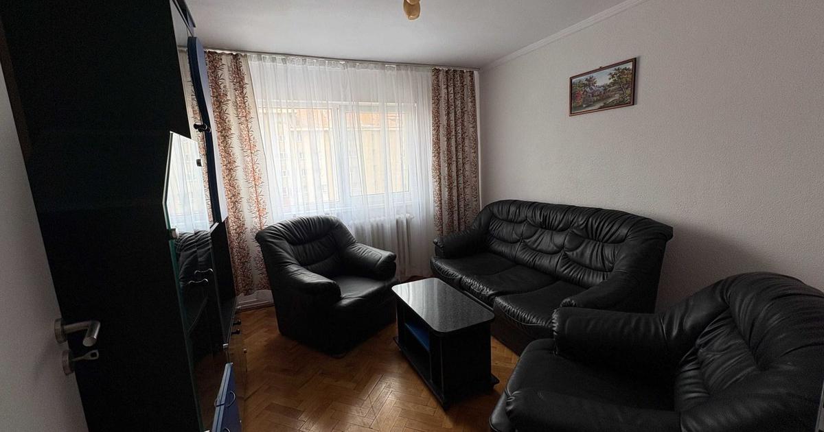 Apartament decomandat cu 3 camere în zona Central, Alba Iulia