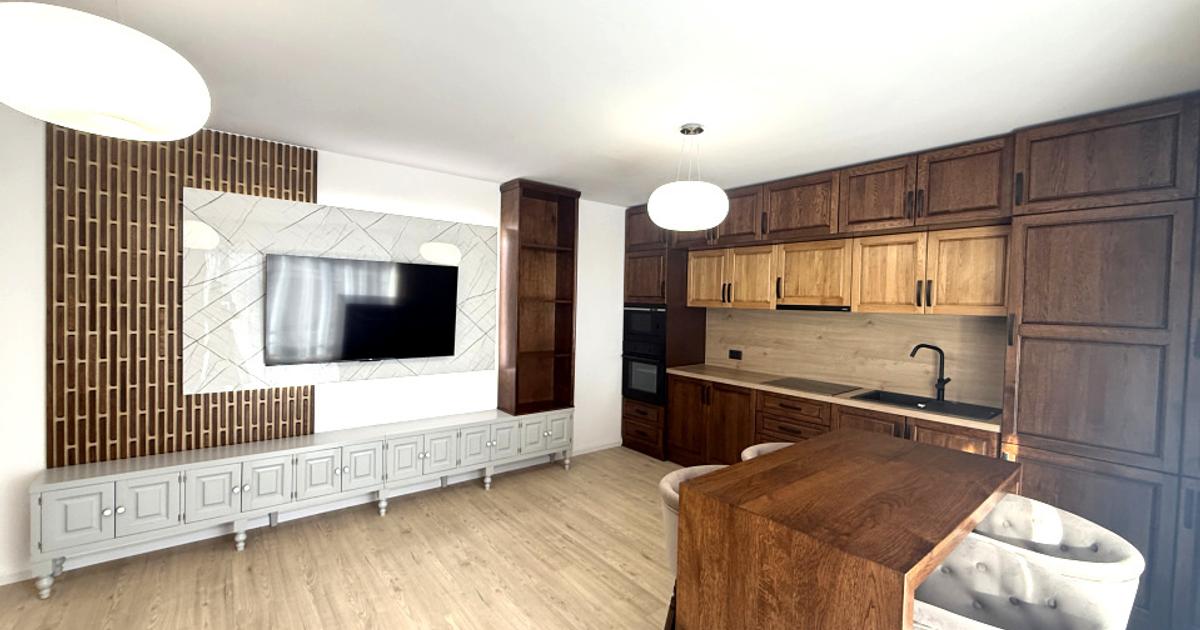 Apartament de lux cu 2 camere de inchiriat | Zona Brândușei | Etaj 1 .