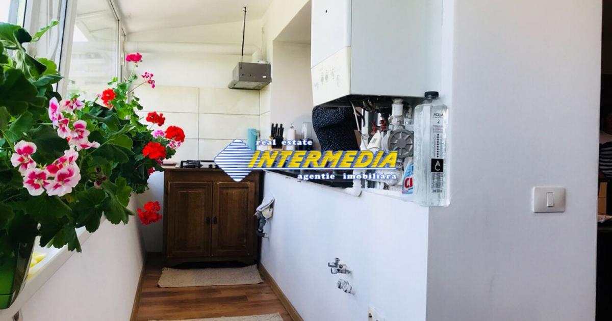 Apartament 2 camere CETATE M-uri 2 Balcane la Bulevard Mobilat Utilat Complet