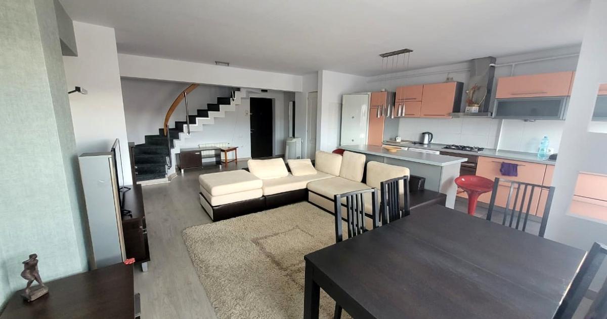 Apartament cu 3 camere de închiriat în zona CENTRU
