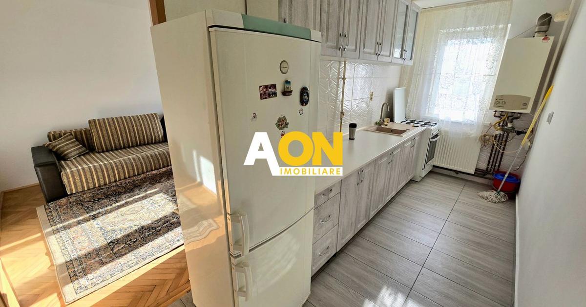 Apartament cu 3 Camere, Etaj Intermediar, Zona Bld. Transilvaniei