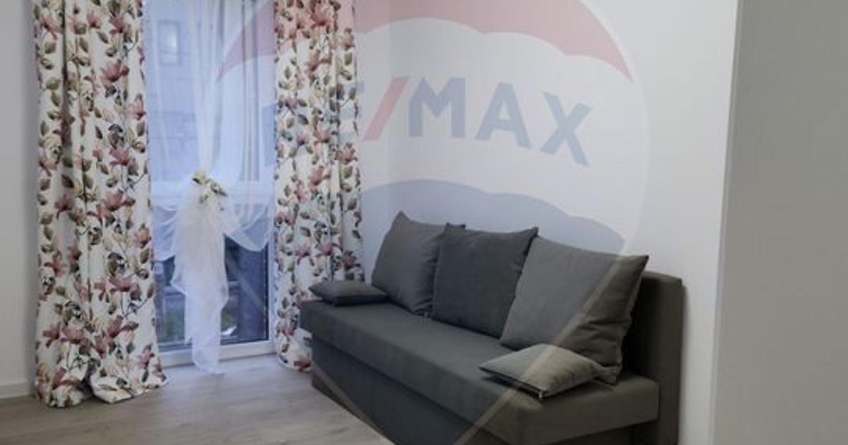 DE INCHIRIAT: Apartament cu 3 camere - Centru Vechi