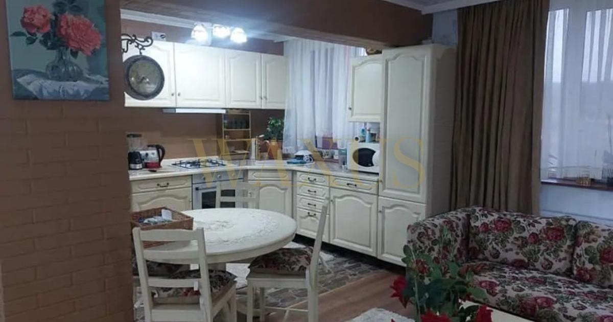 Apartament decomandat cu 4 camere în zona Decebal, Bistrița