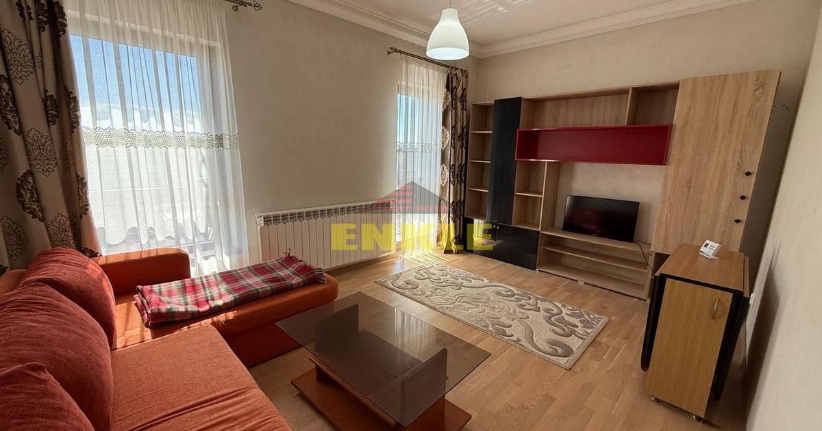 Apartament decomandat cu 2 camere în zona Central, Botoșani