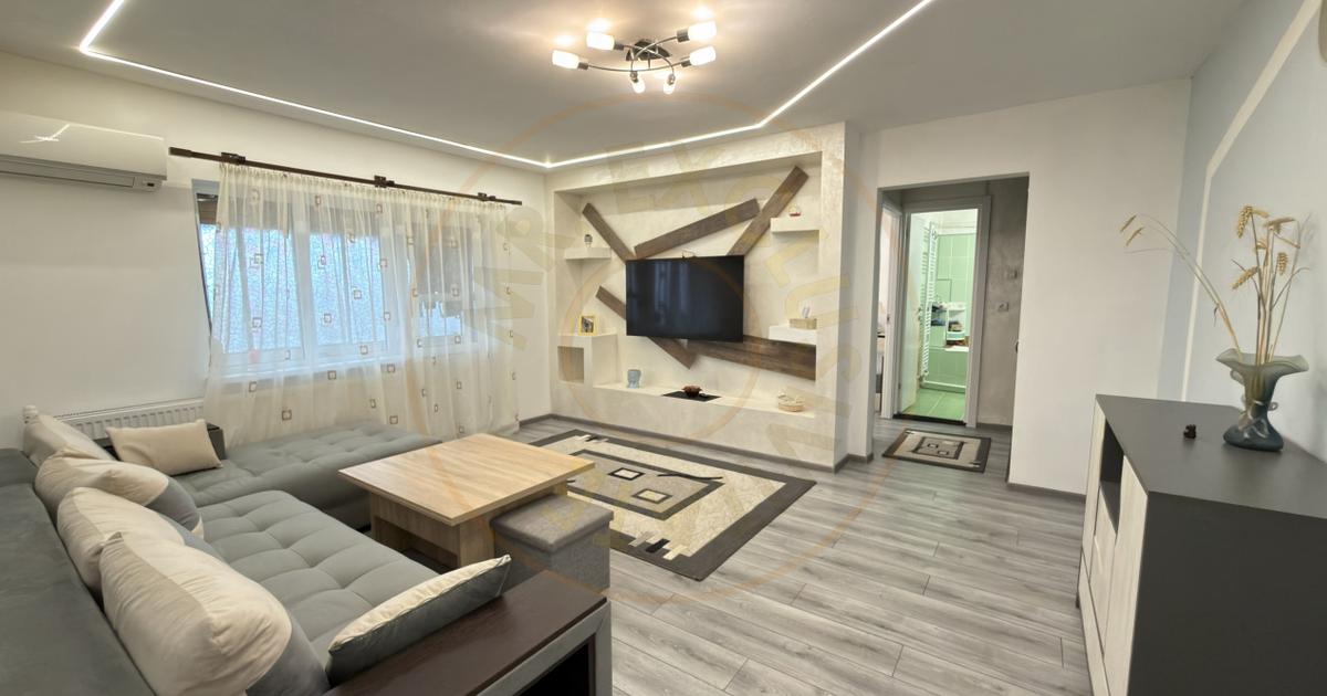 Inchiriere Apartament 3 camere Carei - Str. Narcisei MV1- Comision 0% chiriaș