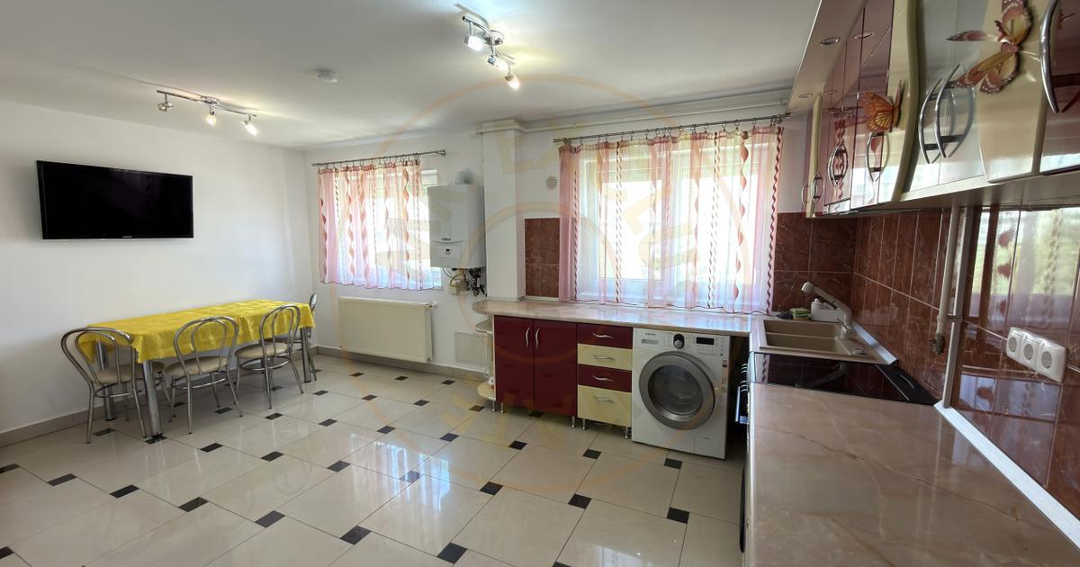 Inchiriere Apartament 3 camere Carei -Str. Liszt Ferenc MV1- Comision 0% chiriaș