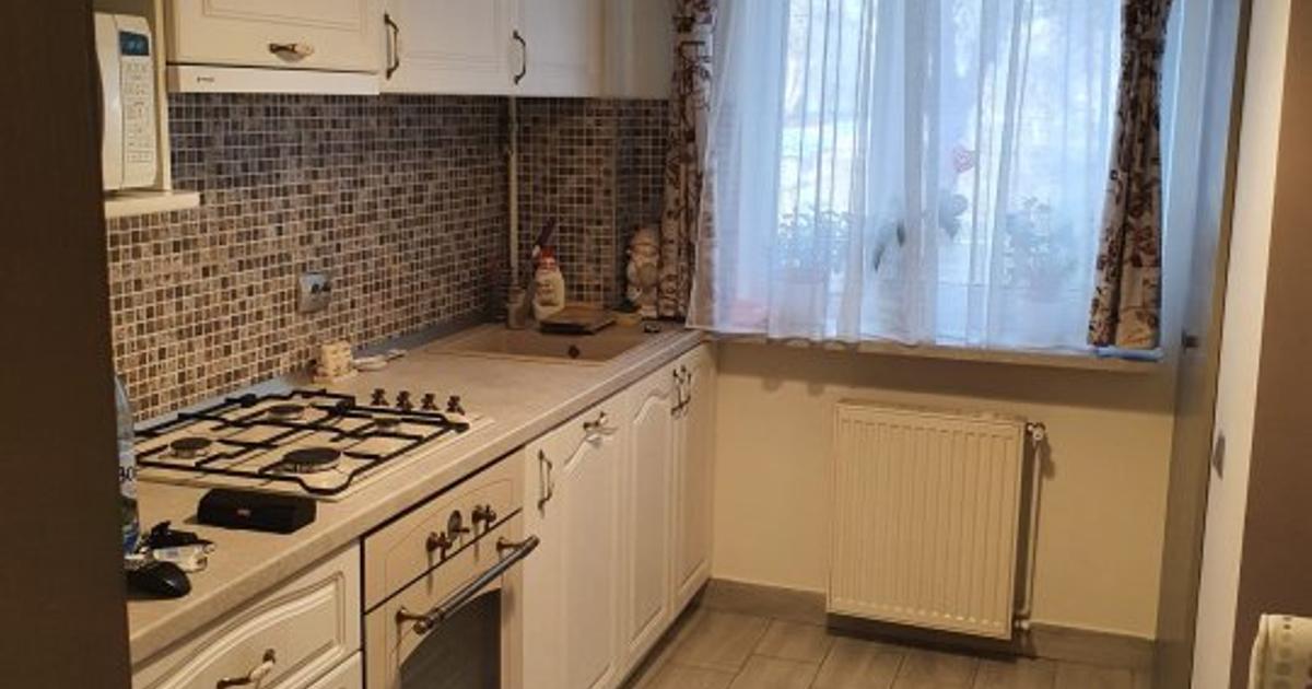 Apartament semidecomandat cu 3 camere în zona Gojdu, Deva