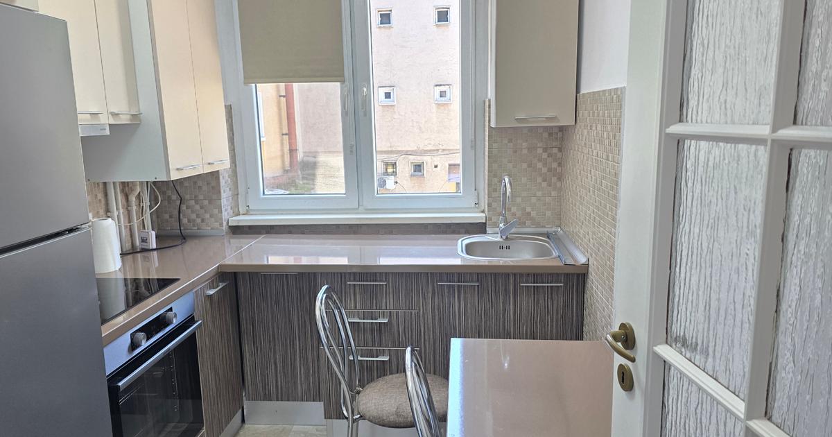 Inchiriez apartament 2 camere in Deva, zona ultracentrala (La Cal), et 1