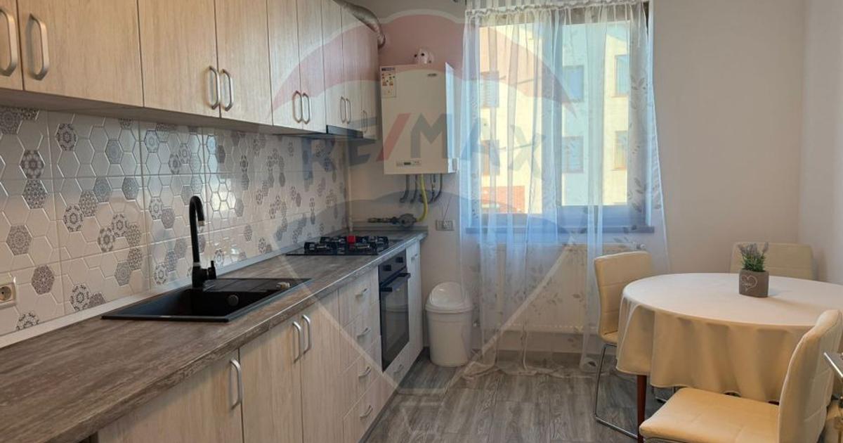 Apartament decomandat cu 2 camere în zona Calea Romanului, Piatra-Neamț