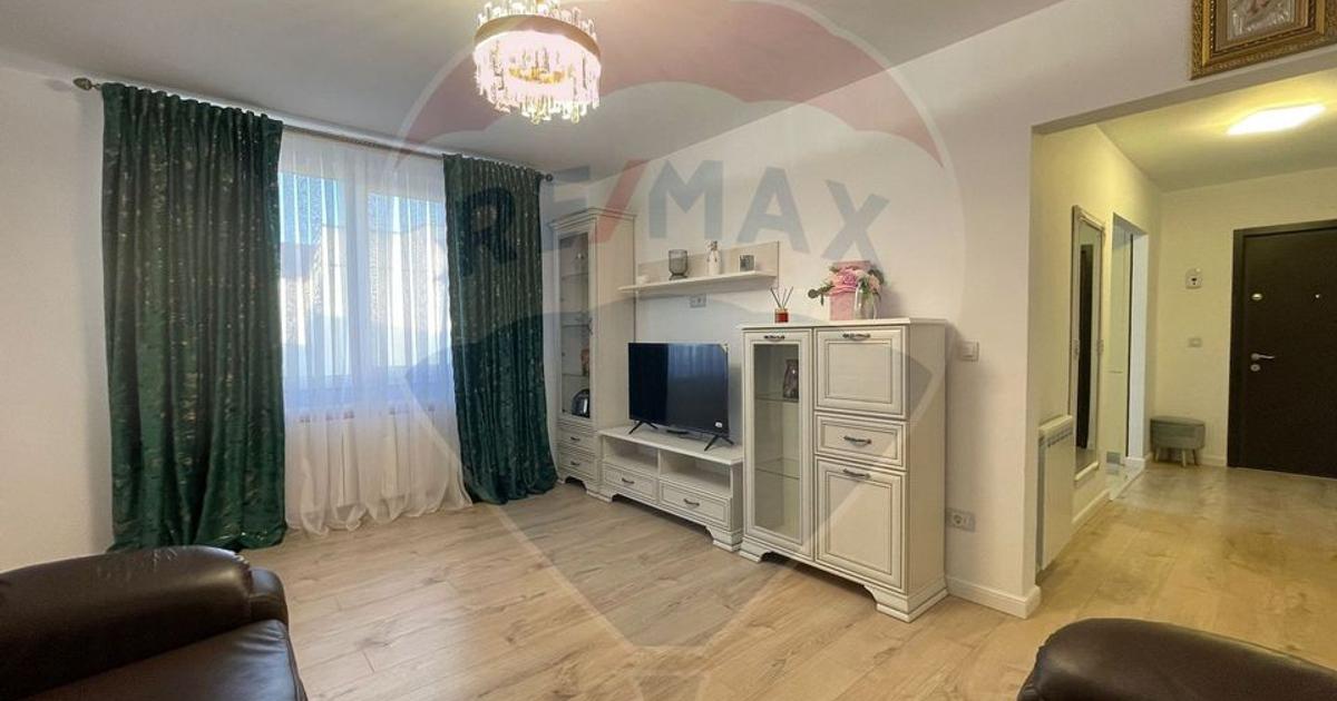 Apartament cu 3 camere de închiriat în zona Precista