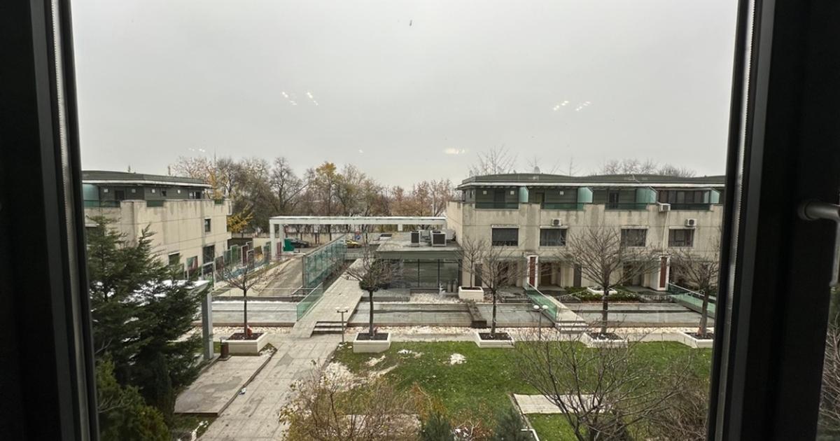 Proprietar închiriez 2 cam premium Lacul Tei  Emerald Residences (parcare, sala)