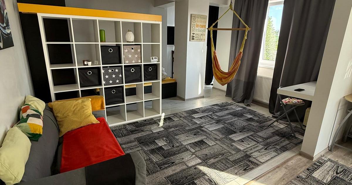 Apartament decomandat cu 2 camere în zona Central, Suceava