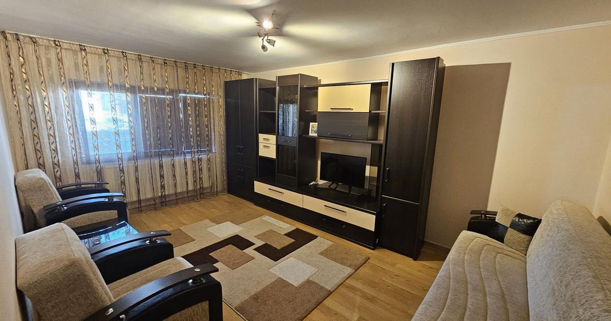 Apartament 2 camere, decomandat,  Targu-Jiu,  Shopping City.