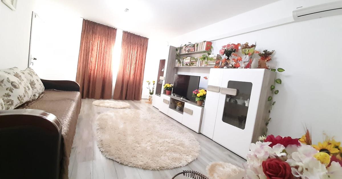 Apartament decomandat cu 2 camere în zona Pelican, Tulcea