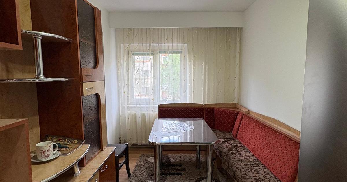 Chirie 2 camere zona Value Center mobilat utilat 300eur/luna