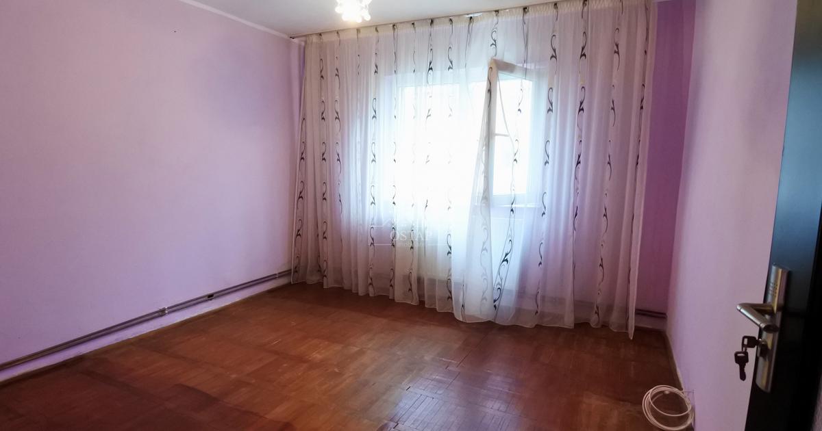 zona Nord-apartament 3 camere decomandate-parter înalt-centrală proprie