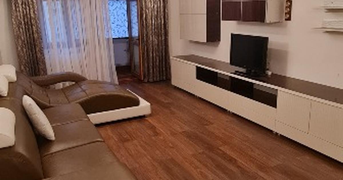 Apartament decomandat cu 3 camere în Bârlad