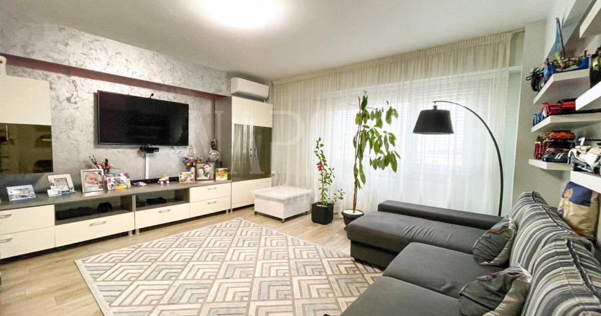 Apartament 3 camere de vanzare in Manastur, Cluj Napoca