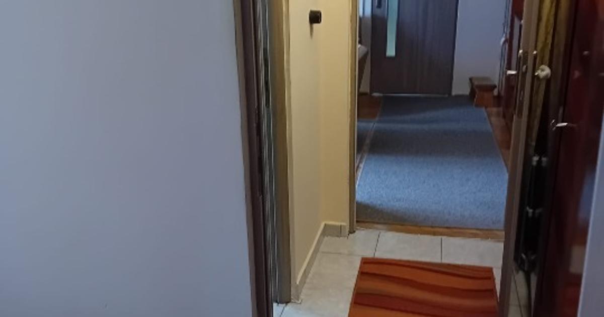 Apartament semidecomandat cu 2 camere în zona Gojdu, Deva