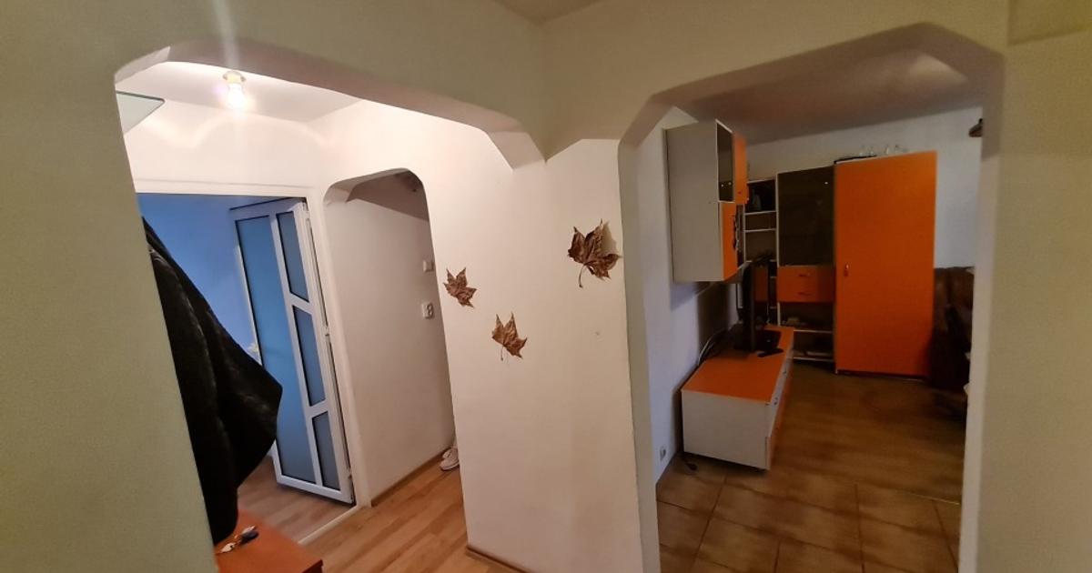 Apartament decomandat cu 3 camere în zona Crihala, Drobeta-Turnu Severin