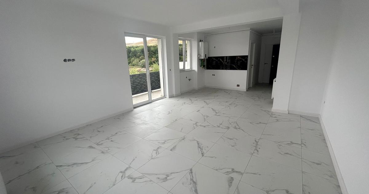 Apartament de 2 camere, semidecomandat, zona Tineretului