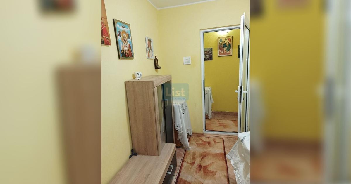 Apartament decomandat cu 4 camere în zona Micro 40, Galați