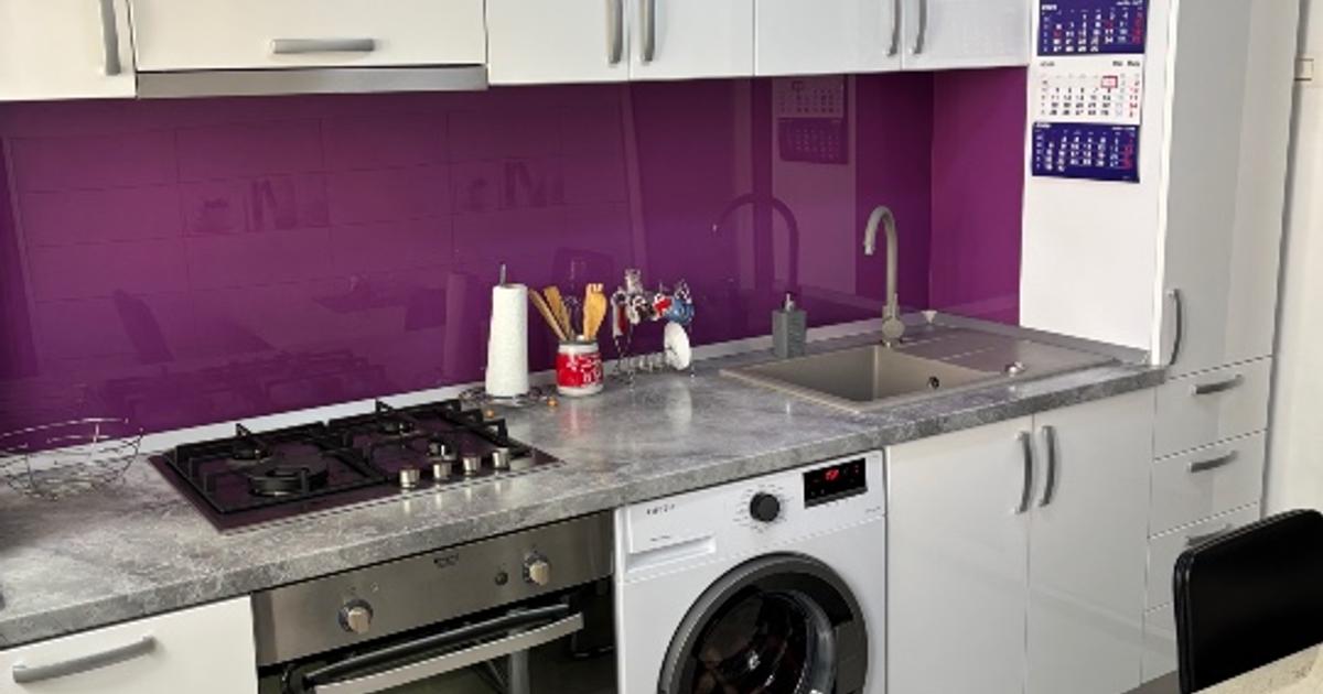 Titlu: Apartament 3 camere premium, renovare totală, etaj 1 + garaj, zona Cuza D