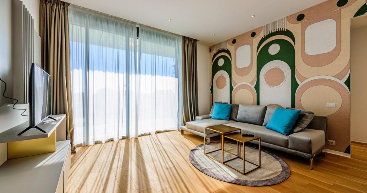 Apartament semidecomandat cu 3 camere în Mamaia