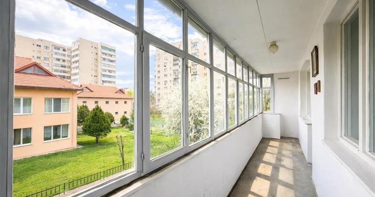 Apartament confortabil,2 camere,etaj 2, zona linistita si accesibila,Simeria,Sfa