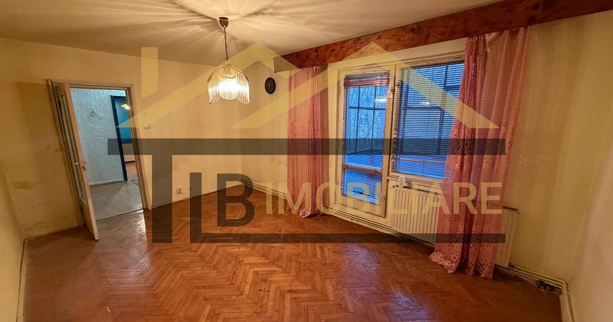 Apartament de 2 camere,  decomandat, 52.5mp, zona Diamant