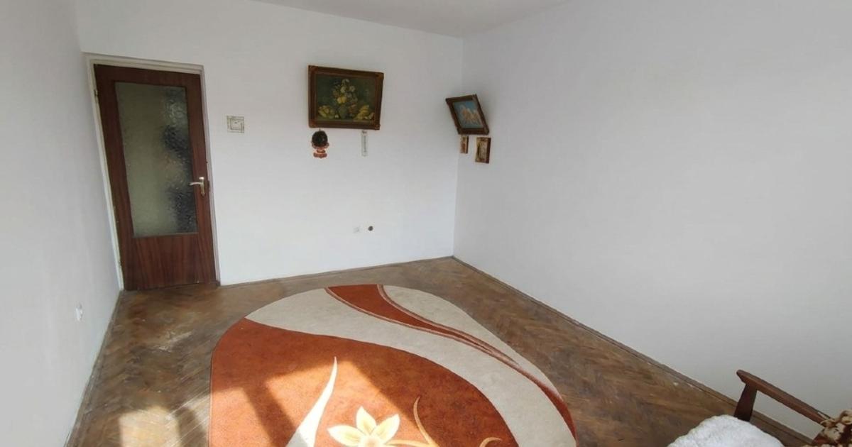Vand apartament 2 camere ultracentral  in Tulcea, în apropierea  falsei.