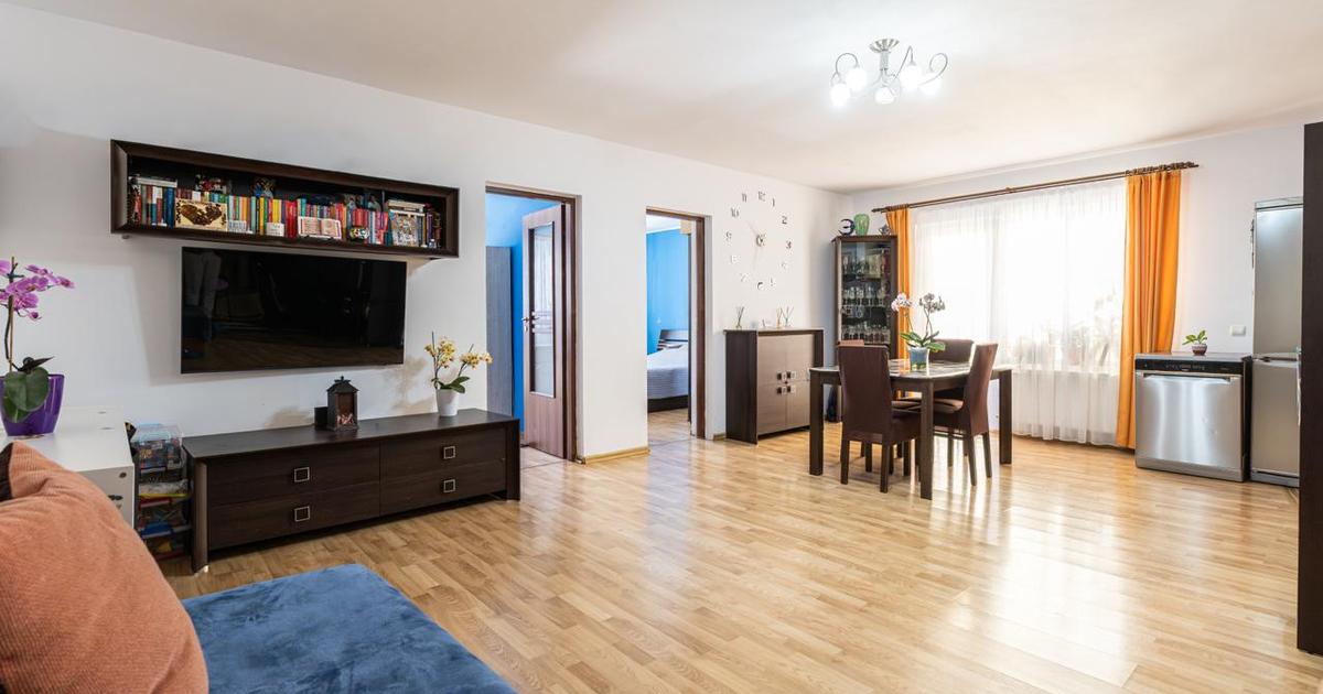 Comision 0% Apartament 4 camere cu terasa, bloc 2008, parcare si garaj, Bradet