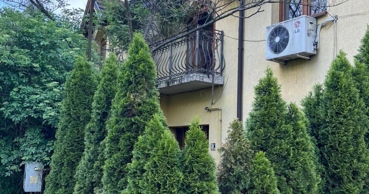 Vand sau inchiriez casa in Deva, P+E, zona Ceangai, mobilata, utilata