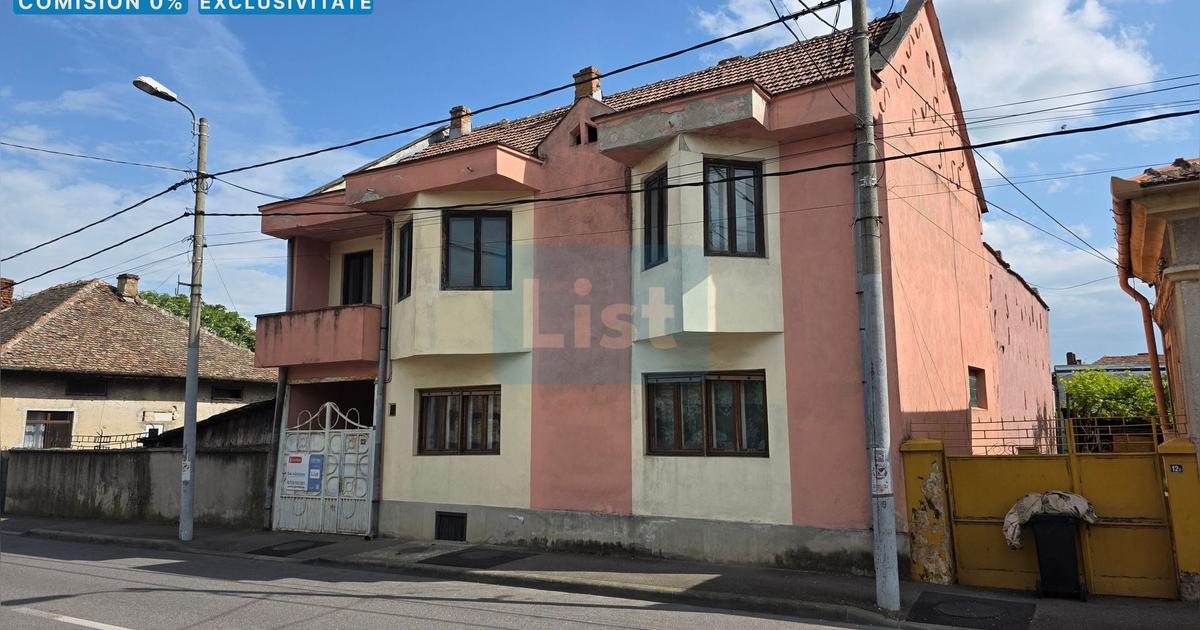 Casă 288 mp cu 8 camere în zona Central, Drobeta-Turnu Severin