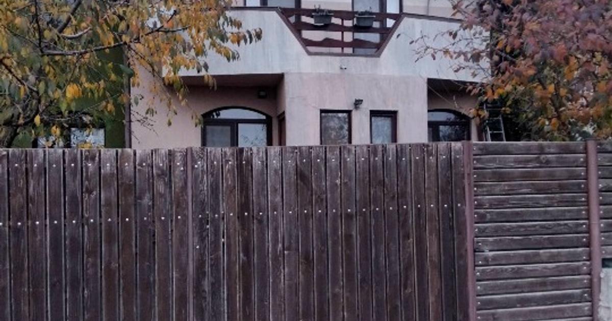 Casă 150 mp cu 4 camere în zona Burdujeni, Suceava