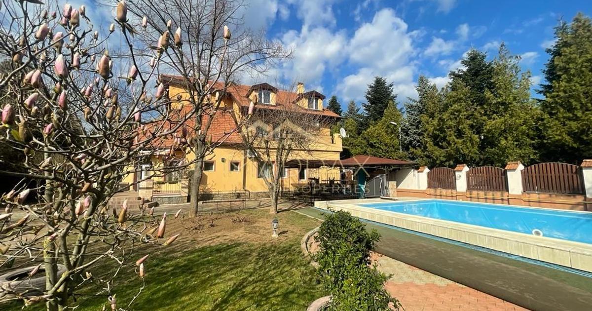 Vila superba**8 camere** Teren 1300 mp**Sauna +Piscina//Pipera
