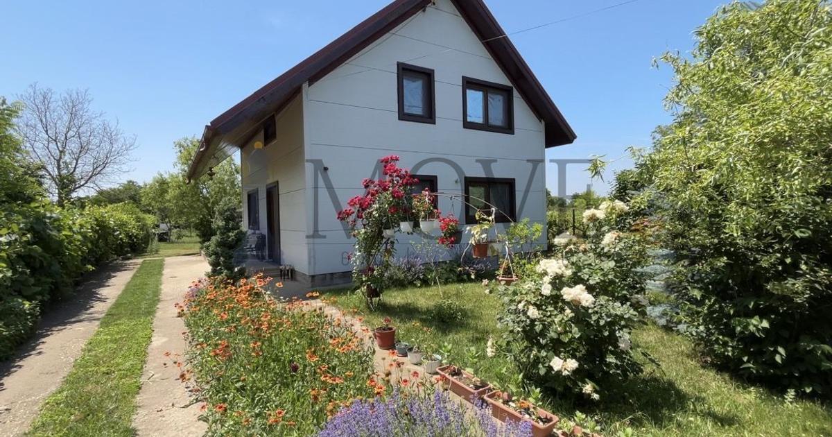 BELCIUGATELE- Casă de vacanță sau locuință permanentă?