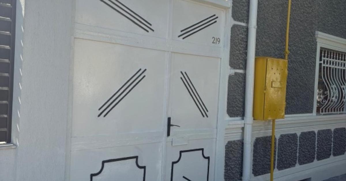 Vand casa din caramida cu 5 camere, in foarte buna stare