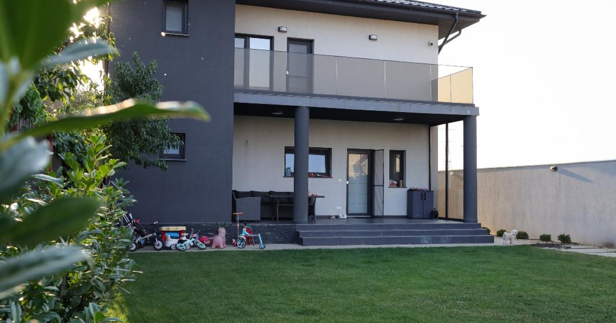 Casă individuală 250 mp cu 3 camere în zona Nord, Galați