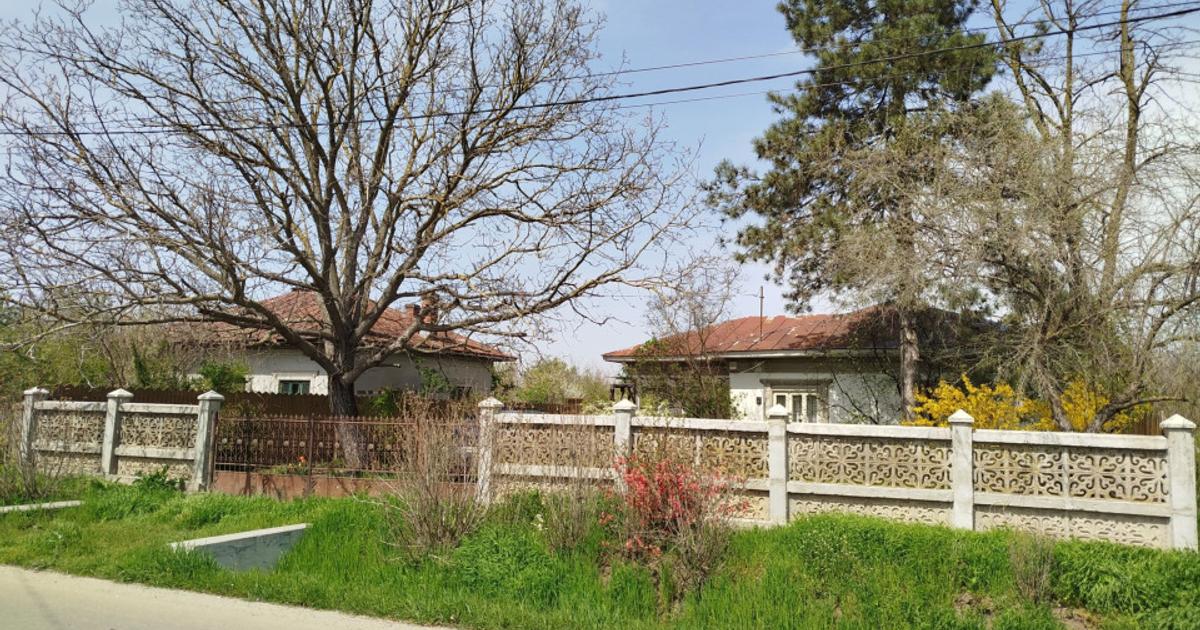 Casă individuală 64 mp cu 5 camere în Goleasca