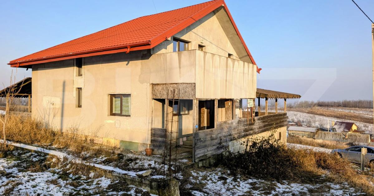 Casă individuală 160 mp cu 5 camere în zona Exterior Est, Iași